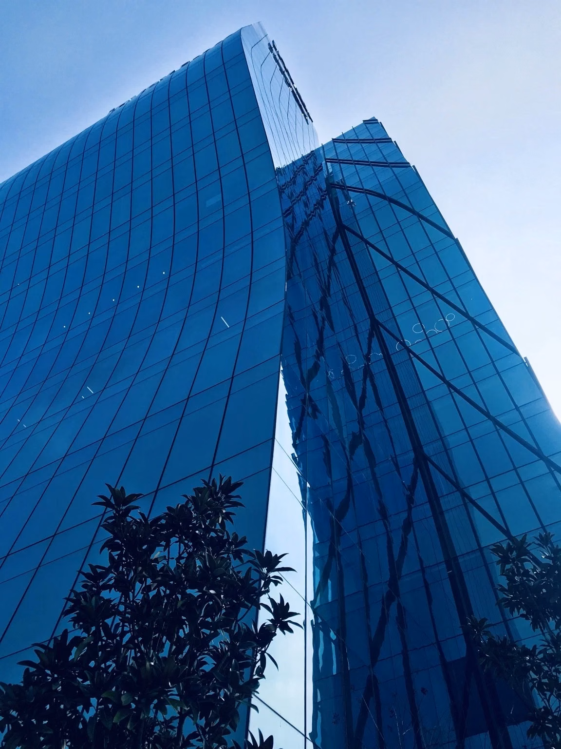 CHROMA · Architecture and corporate surroundings